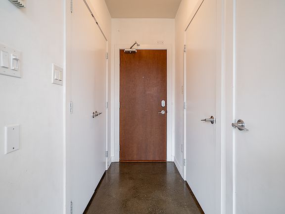 4th image of 221 Union St #301