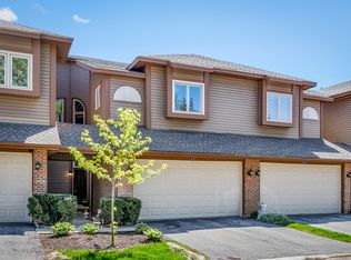 1013 Arbor Ct, Mount Prospect, IL