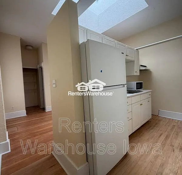 1215 25th St #1 — Photo 12