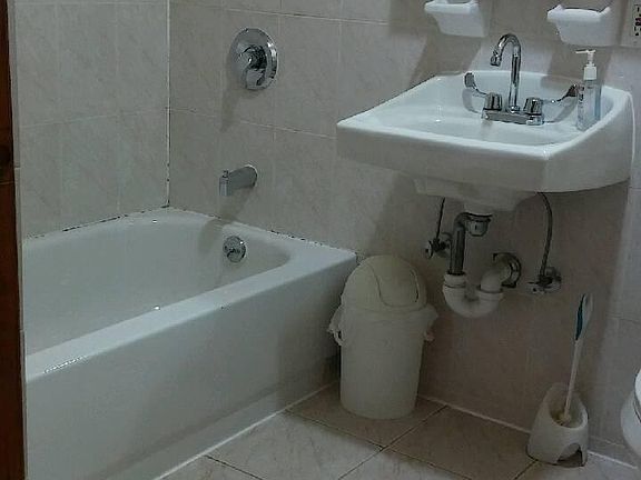 4th image of 8725 164th Ave #2
