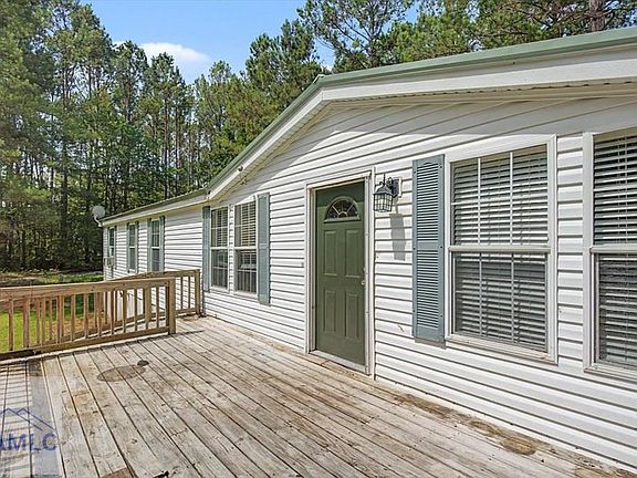 2nd image of 118 Tall Timbers Ln