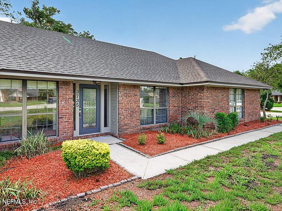 4th image of 3735 HELICON Drive