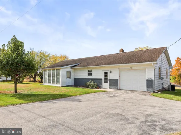 2098 Table Rock Rd, Biglerville, PA 17307
