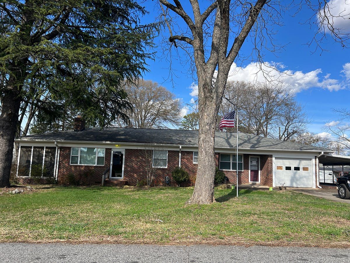 623 Alamo St, Spartanburg, SC 29303 Zillow
