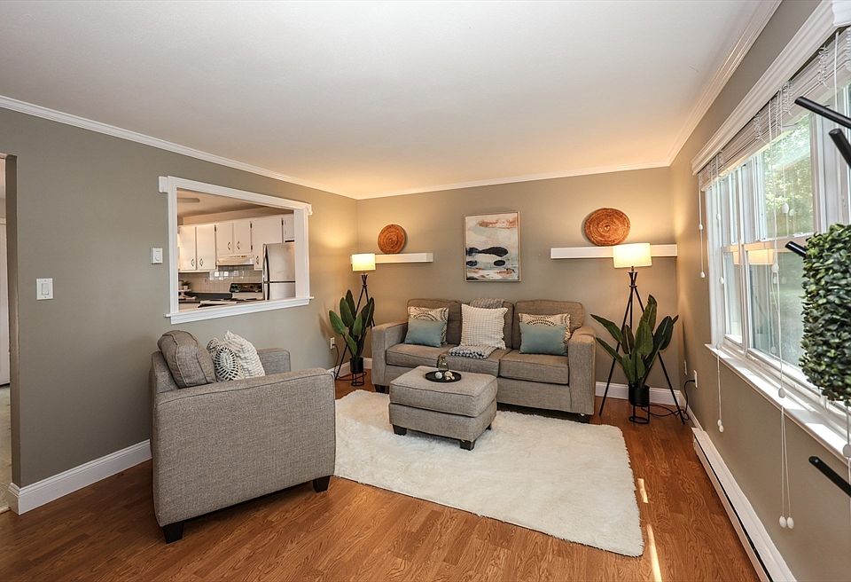 1st image of 15 Orchard Ave #B