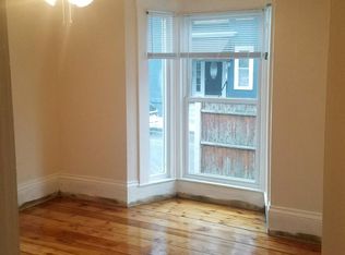14 Gordon St, Waltham, MA 02453