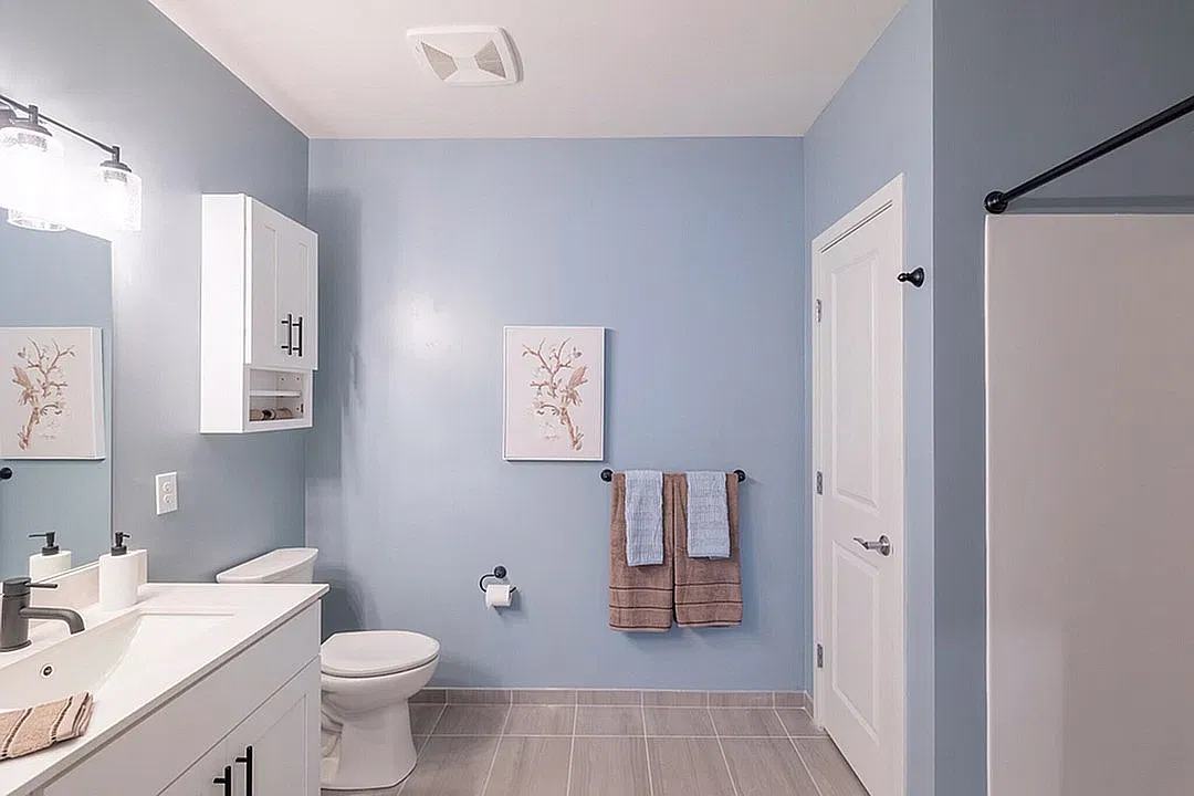 Taylor Pointe Residences — Photo 3