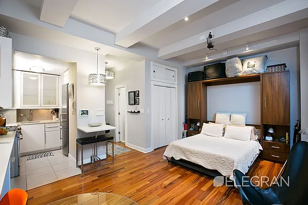 Rented by (Legacy) Elegran | media 30