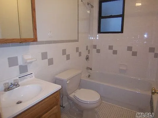 Sold by Century 21 American Homes | media 8