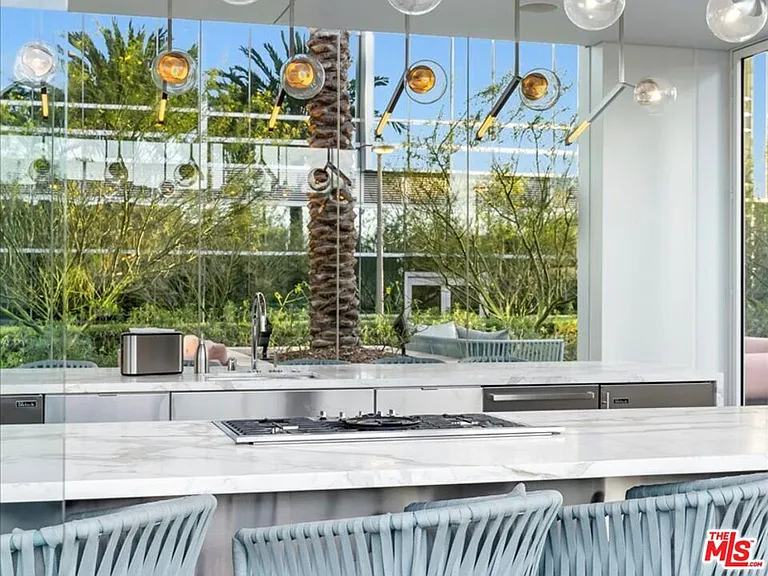877 Francisco St #4202 — Photo 28