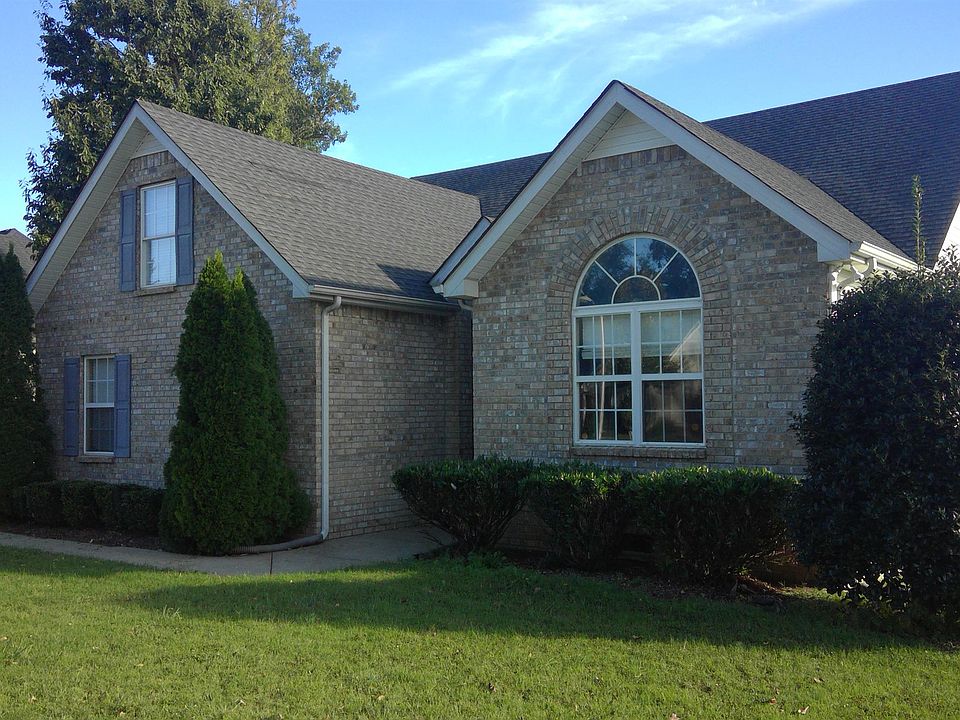 1st image of 3319 Leslie Ln