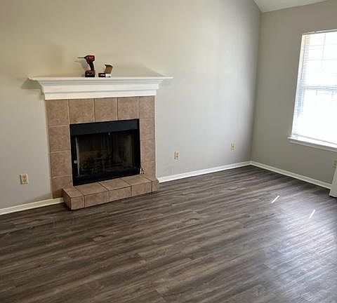 4th image of 10258 Curtis Dr