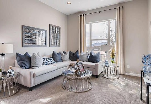 Woodside Homes - Avila Plan - Model Home