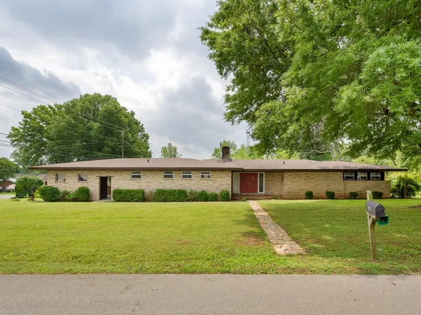 210 W Ford Ave, Muscle Shoals, AL 35661