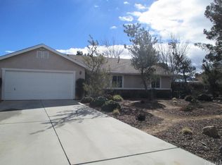 11845 Pecos Rd, Apple Valley, CA 92308