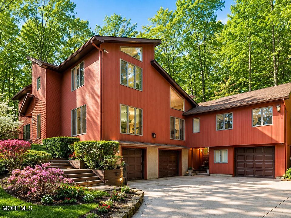 1st image of 55 Telegraph Hill Road