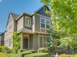 1242 SE Tamango St, Hillsboro, OR 97123