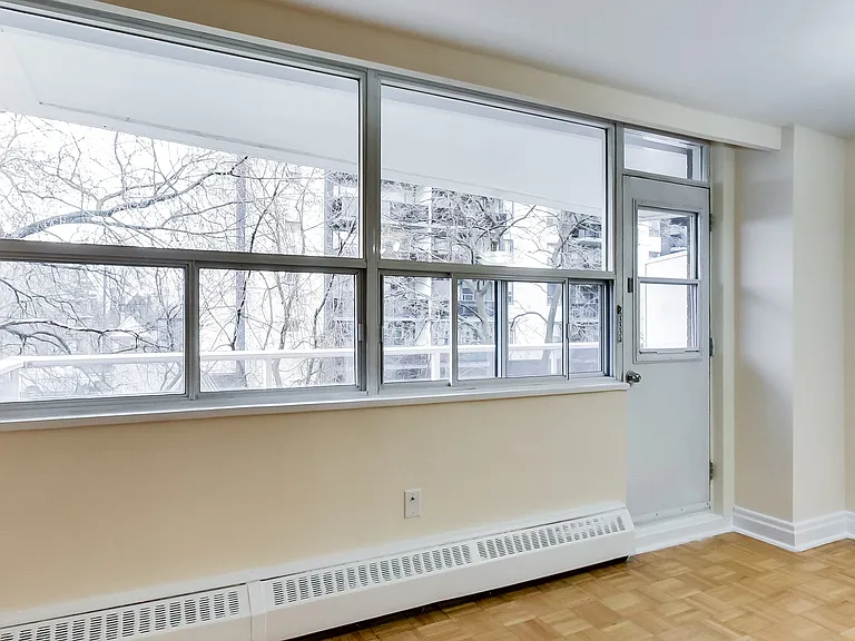 101 Cosburn Ave #104 — Photo 87