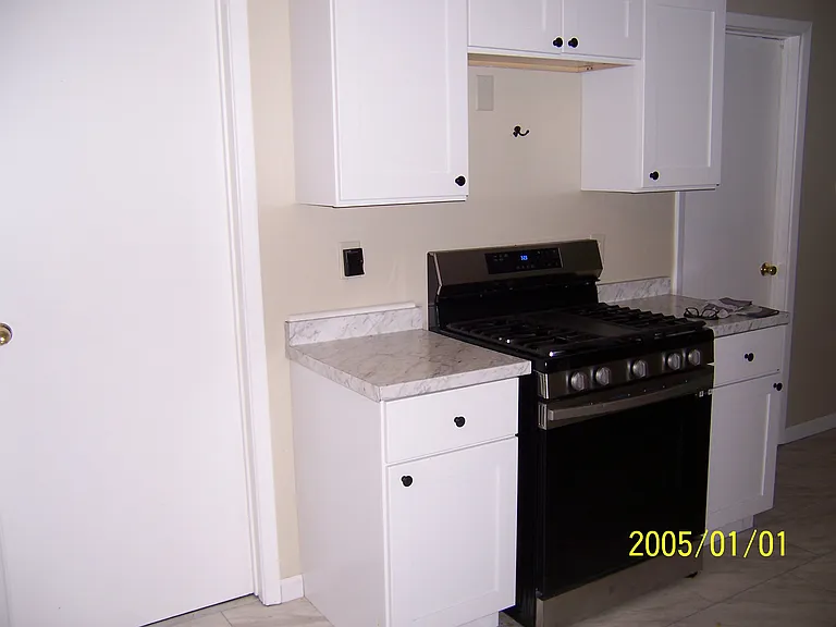46 Lafayette Ave #1 — Photo 7