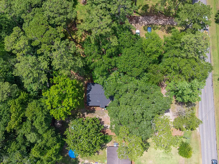706 E Pinetree Blvd — Photo 31
