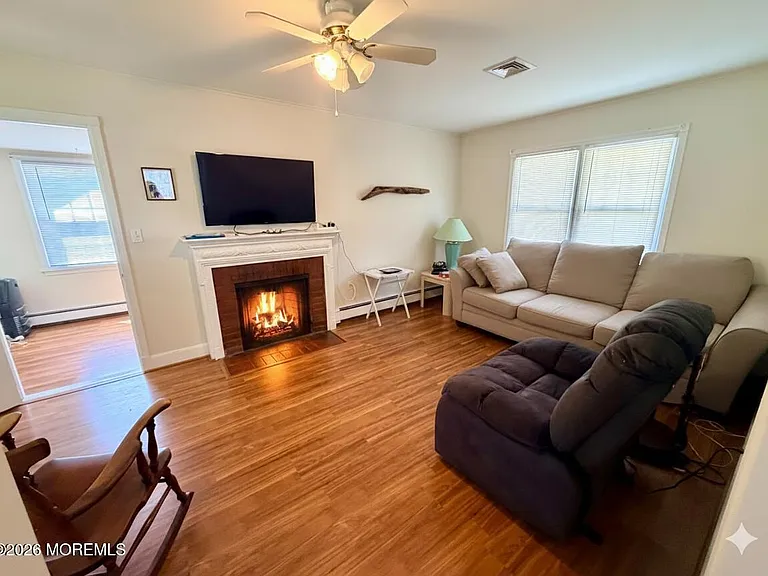 314 Norwood Ln — Photo 2