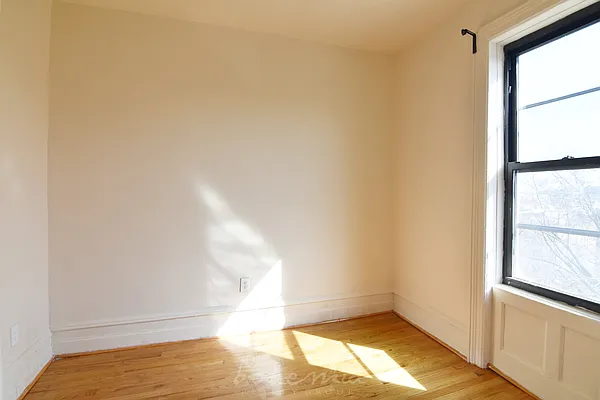 Rented by Bohemia Realty Group | media 15