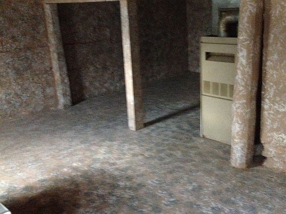 Basement washer n dryer