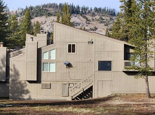 201 Creekside Dr, Arnold, CA 95223