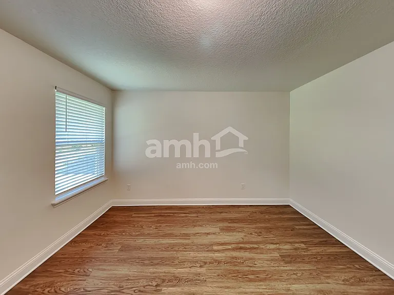 3136 Creek Village Lane Grn — Photo 18