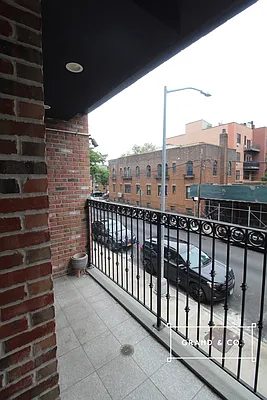 Rented by Grand & Co. | media 1