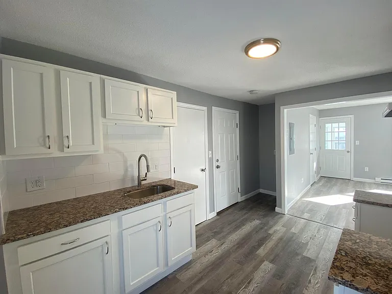 50 Cabot St #2L — Photo 1