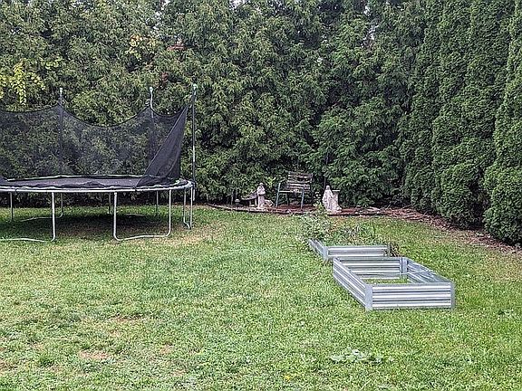 2nd image of 6535 Parkland Ave