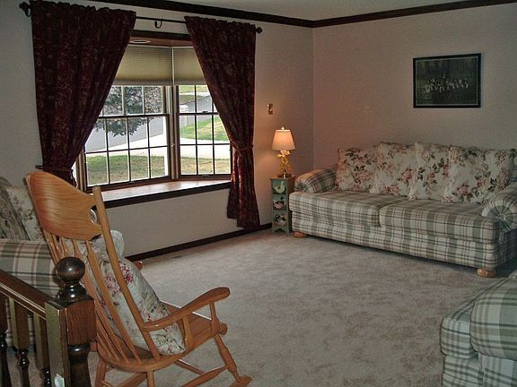 5th image of 1722 Grey Mill Dr