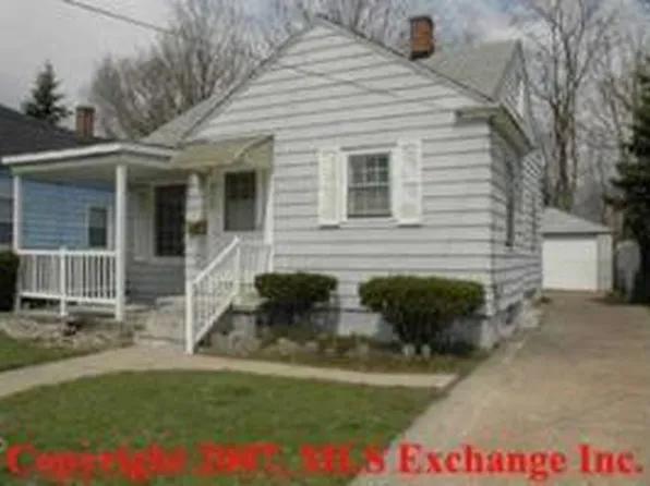 929 Dickinson St SE, Grand Rapids, MI 49507