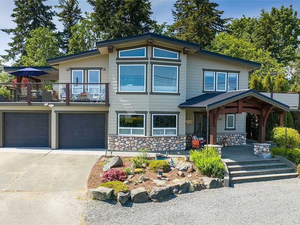 1st image of 885 Glenhale Cres