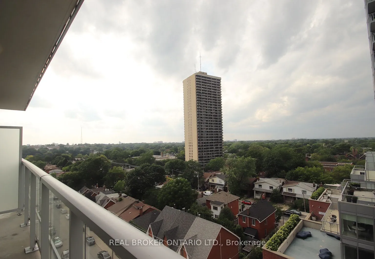 2 bed, $2,699 — Photo 1