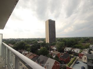 33 Helendale Ave #722, Toronto, ON M4R 1C5