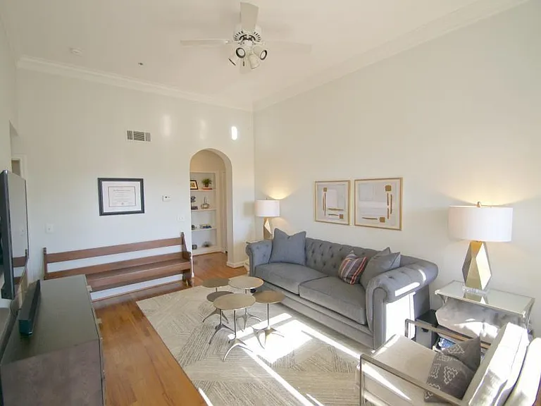 3777 Peachtree Rd NE #735 — Photo 18