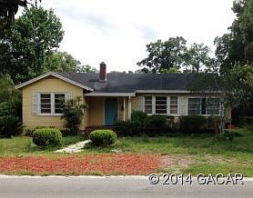 1st image of 621 NW 12th Ave