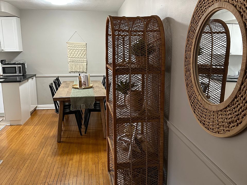 1st image of 29 Craig St #0