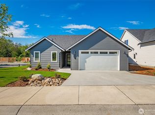 2806 Hazelwood Dr, Blaine, WA