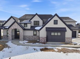 17662 Pavia Pass, Huntertown, IN 46748