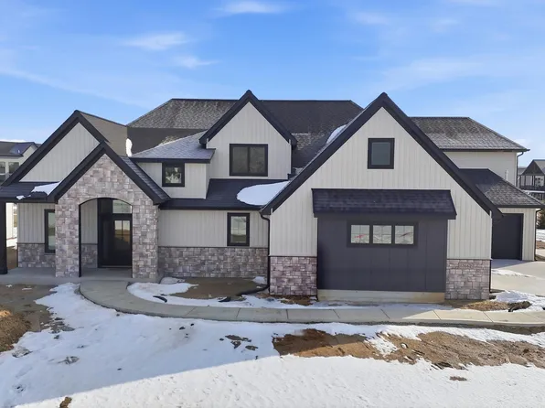 17662 Pavia Pass, Huntertown, IN 46748