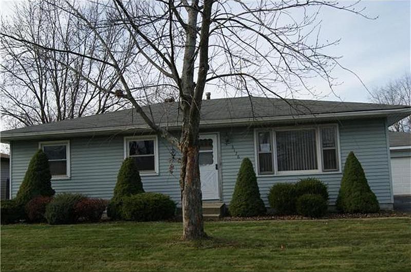 1st image of 3176 Evelyn St