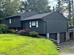 361 Allen Rd, Salt Point, NY 12578