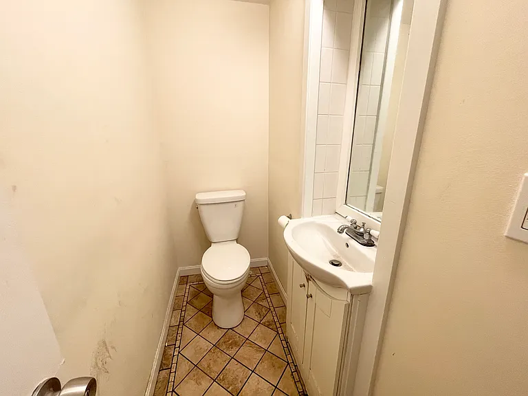 1 Folsom Ave #1L — Photo 8
