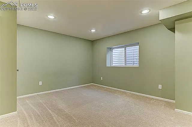 8261 Turkey Run Dr — Photo 25
