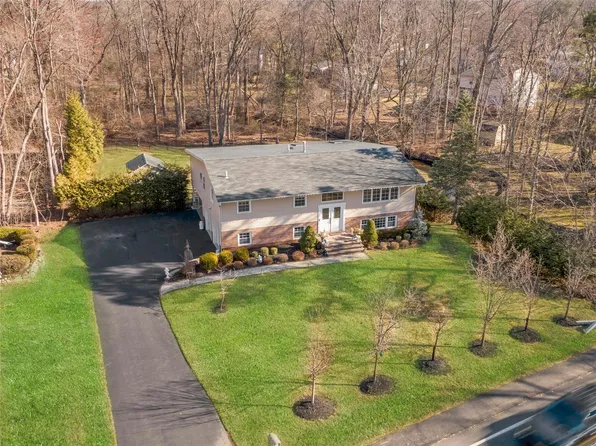 160 Phillips Hill Road, New City, NY 10956