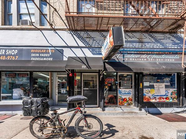 5707 Hudson Ave, West New York, NJ 07093