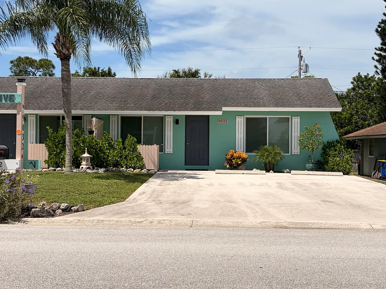 2 bed, 1000 sqft, $2,200 — Photo 3